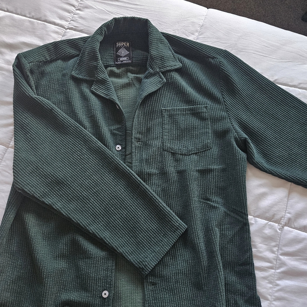 Oversized Corduroy Buttom Up Shirt Size M